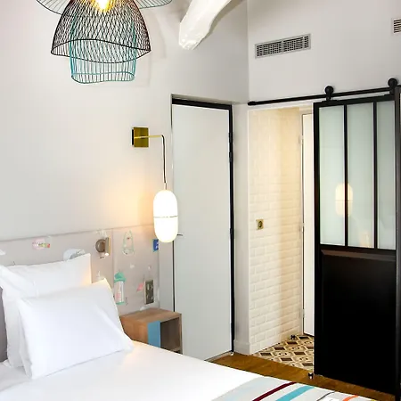 Litteraire Marcel Ayme, Bw Premier Collection 4* Paris