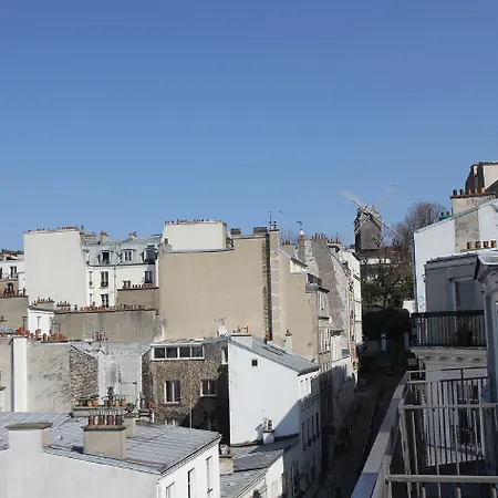 Litteraire Marcel Ayme, Bw Premier Collection Hotell