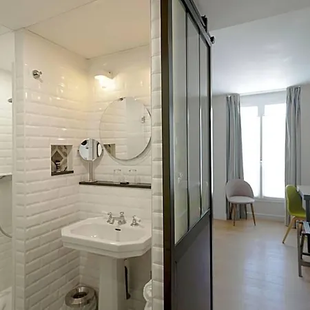 Litteraire Marcel Ayme, Bw Premier Collection Hotel Paris