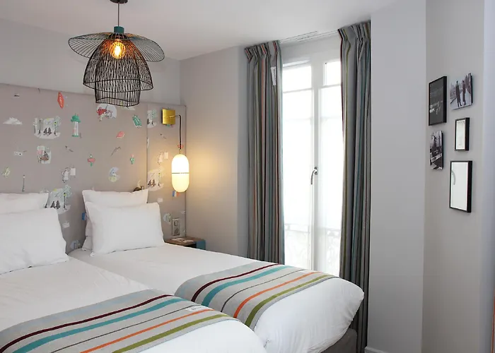 Otel Litteraire Marcel Ayme, Bw Premier Collection Paris