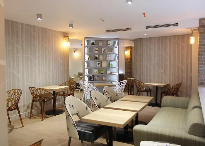 Litteraire Marcel Ayme, Bw Premier Collection 4*