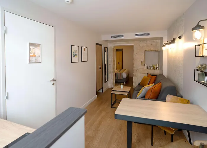 Litteraire Marcel Ayme, Bw Premier Collection Paris